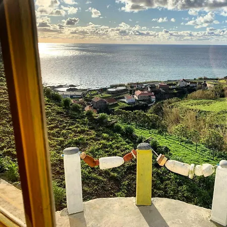 Casa Pedras Brancas Holiday home