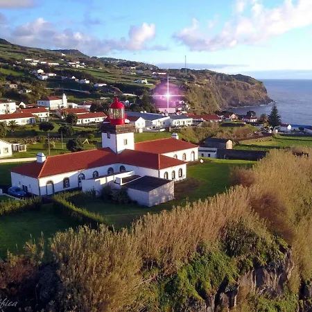 Casa Pedras Brancas Lajes das Flores
