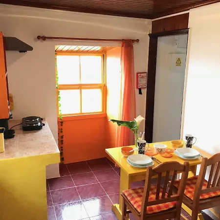 Casa Pedras Brancas *